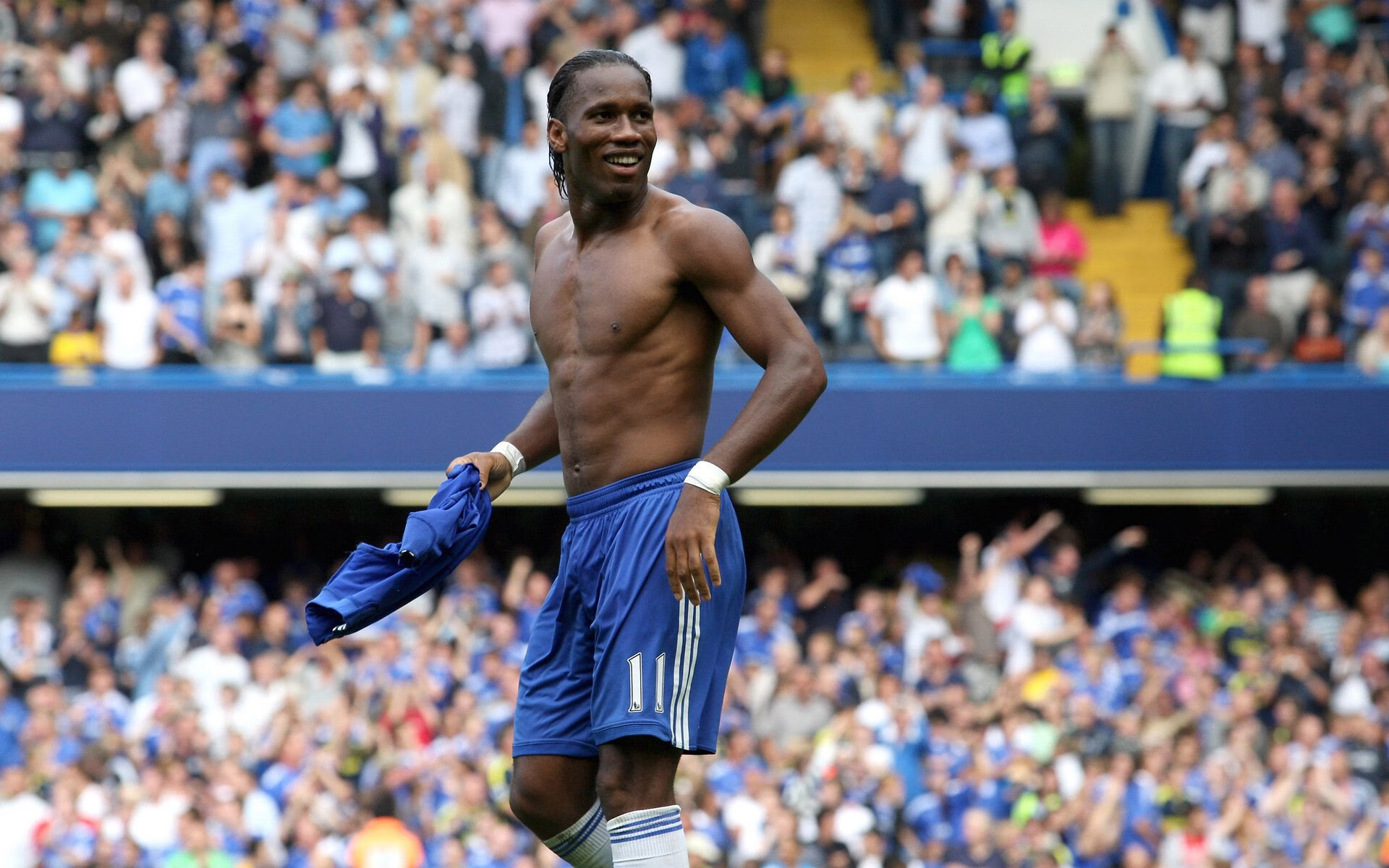 特奥神兵天降，国际米兰终结巴拉圭时代，一场欧冠半决赛的权杖交接