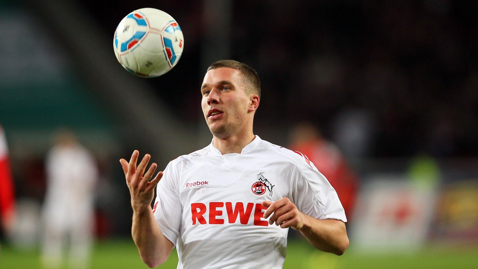 冰与火的交响，弗拉霍维奇爆发难挽狂澜，加拿大决胜局险胜挪威